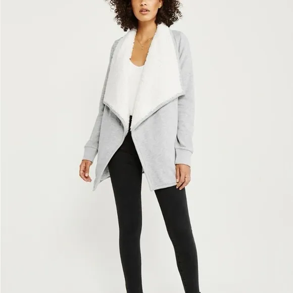 NWOT• Abercrombie &amp; Fitch • Easy Sherpa-Lined Cardigan