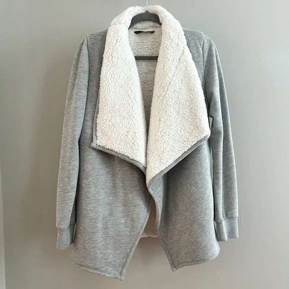 NWOT• Abercrombie &amp; Fitch • Easy Sherpa-Lined Cardigan