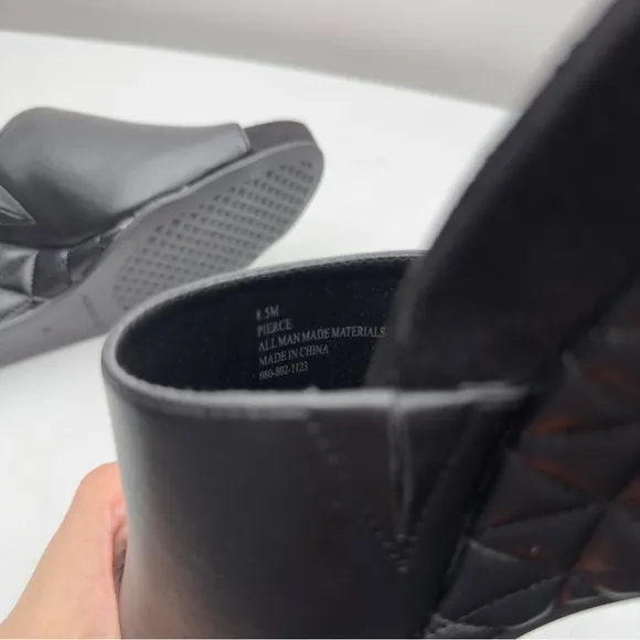 NWOT Aerosoles Women’s Pierce Wedge Sandal Soft Leather Slide Black Size 8.5M