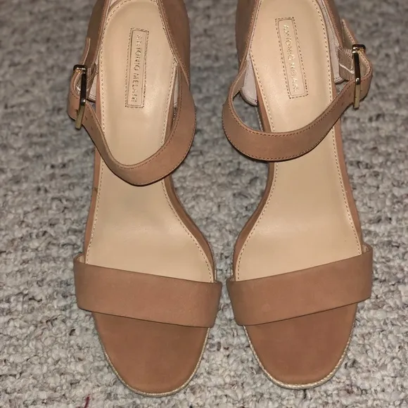 NWOT ANTONIO MELANI BOHO Tan Suede Espadrille Heels/Wedges/Platforms