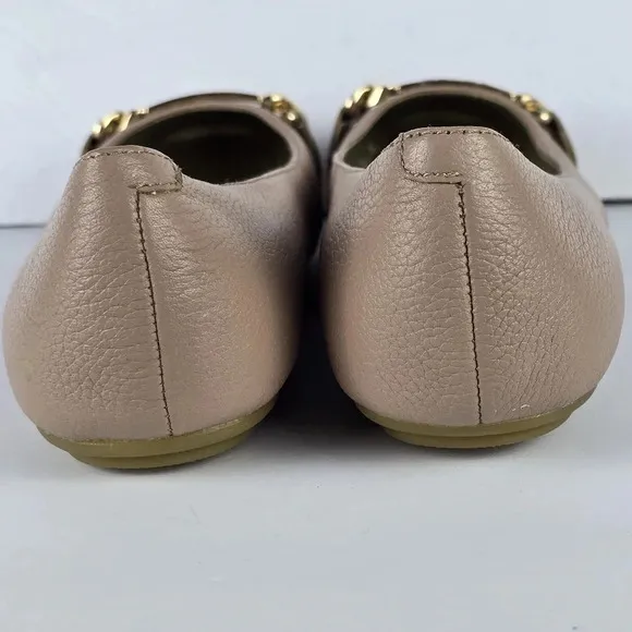 NWOT Coach Bianca Blush Pink Flats Pebbled Leather Gold Tone Plaque Size 6.5