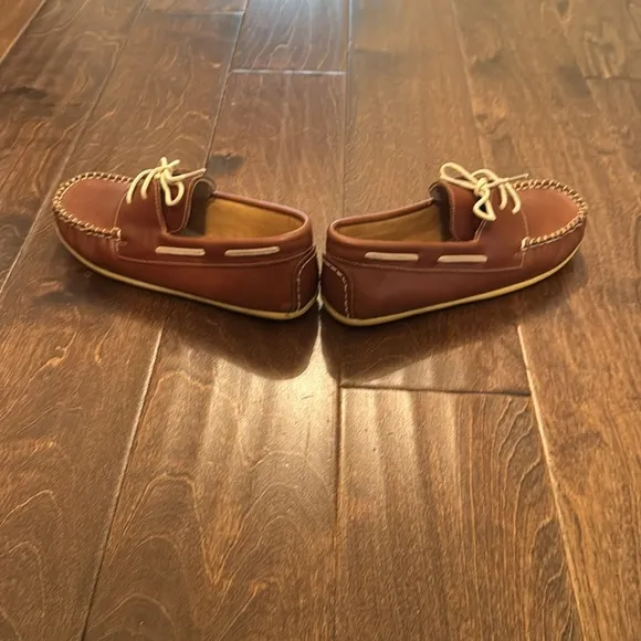 NWOT Elephantito Regatta Boat Shoes - Natural Leather - 3 Big Kid