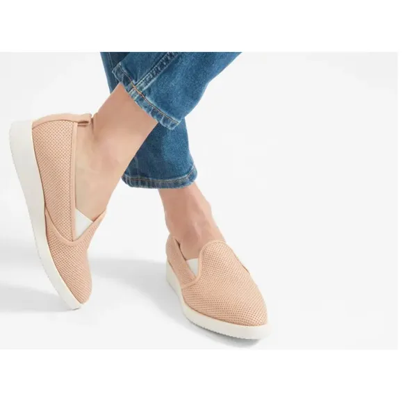 NWOT Everlane Street Shoe 9.5 Modern Loafer Neutral Tan Perforated Leather Flats