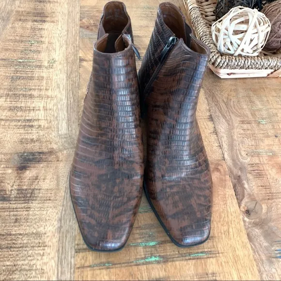 NWOT Franco Sarto Nico Booties Women's Brown Snake Print Faux Leather Size 8.5