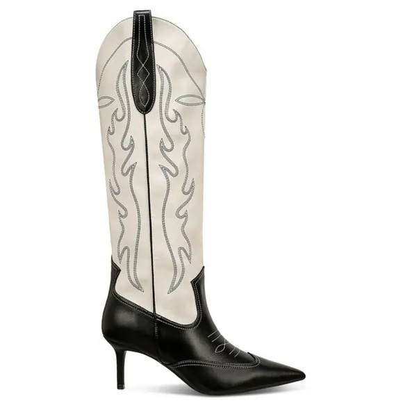 NWOT INC Hayleigh Heeled Cowboy Boots Size 9.5