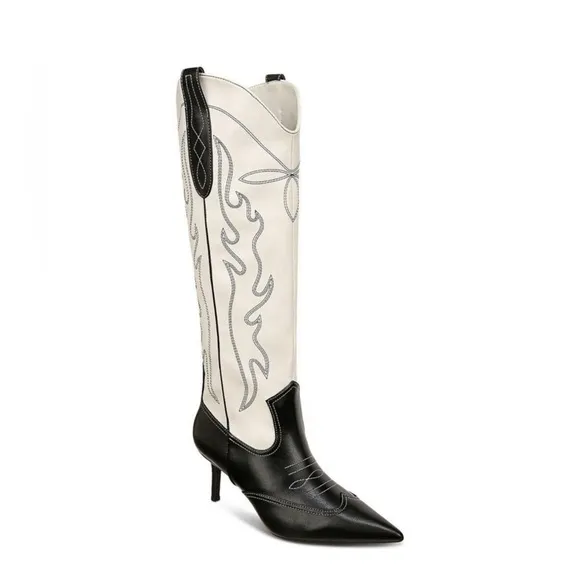 NWOT INC Hayleigh Heeled Cowboy Boots Size 9.5