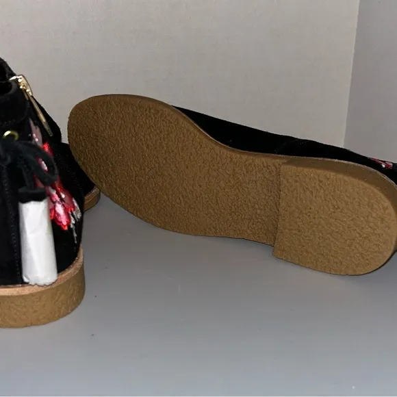 NWOT Kate Spade New York Suede Bellville Flat Ankle Boots Womens Size 8