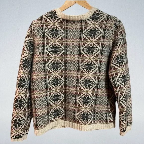 NWOT Orvis 100% New Wool Sweater Classic Cardigan