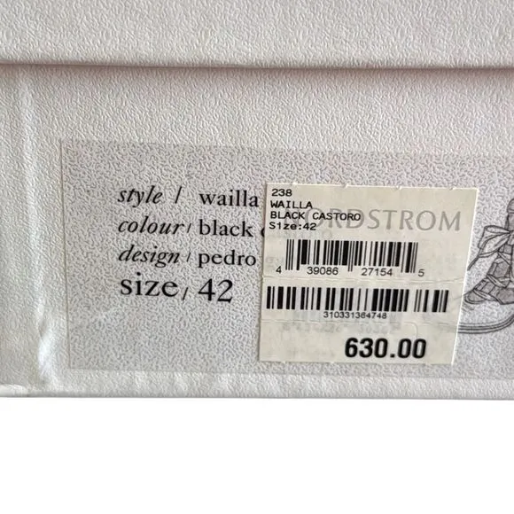 NWOT Pedro Garcia Wailla heeled laced boots