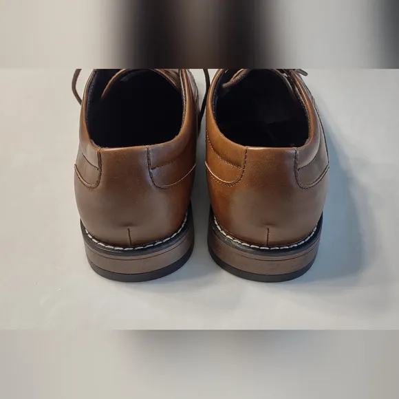 NWOT Perry Ellis dress shoes