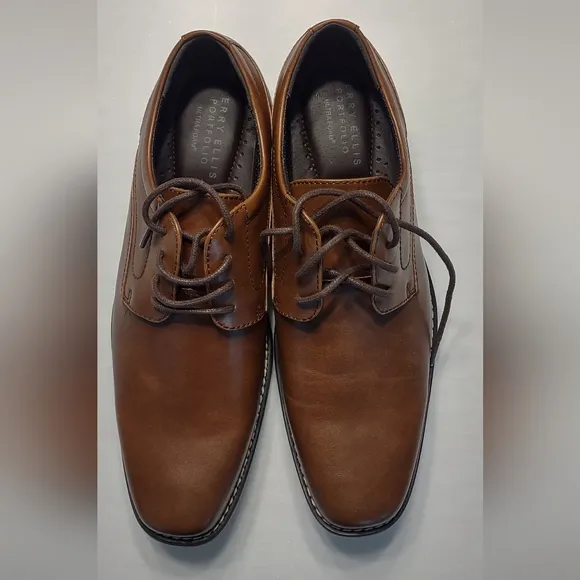 NWOT Perry Ellis dress shoes