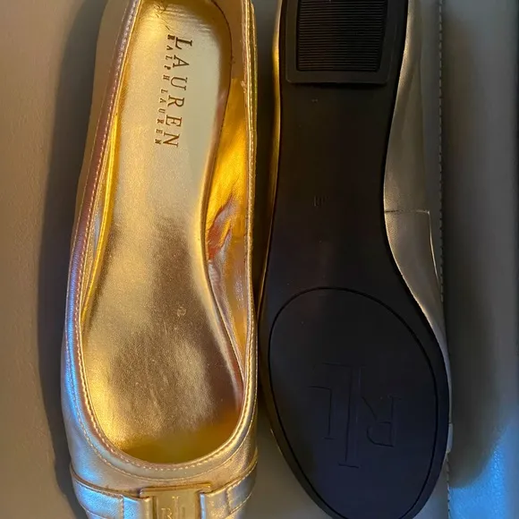 NWOT Ralph Lauren Metallic Shimmer Gold Faux Buckle Logo Flat Shoes Loafers