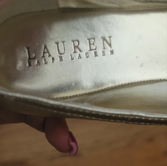 NWOT Ralph Lauren Metallic Shimmer Gold Faux Buckle Logo Flat Shoes Loafers