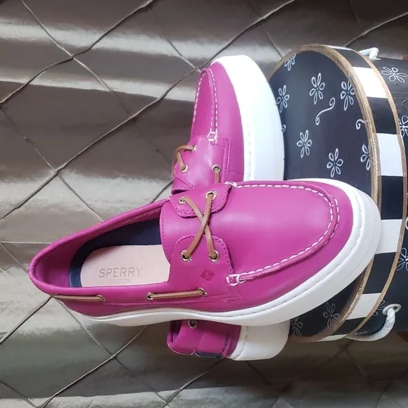 NWOT- RARE Sperry ‘Authentic Original’ Leather Platform Boat Shoe