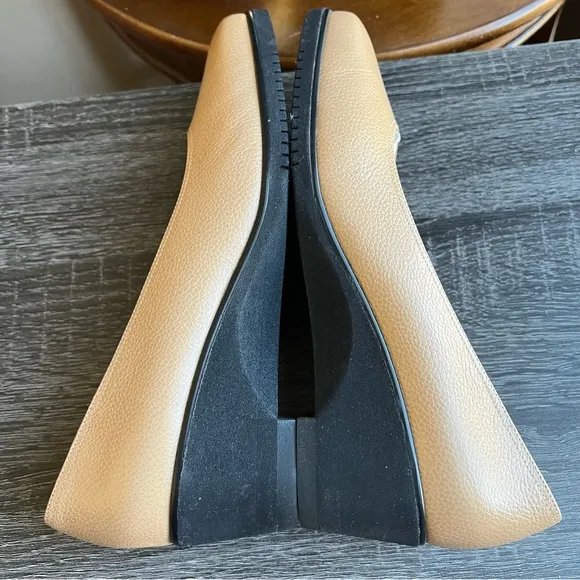 NWOT! Salvatore Ferragamo Nude Pump Wedges US6B $375