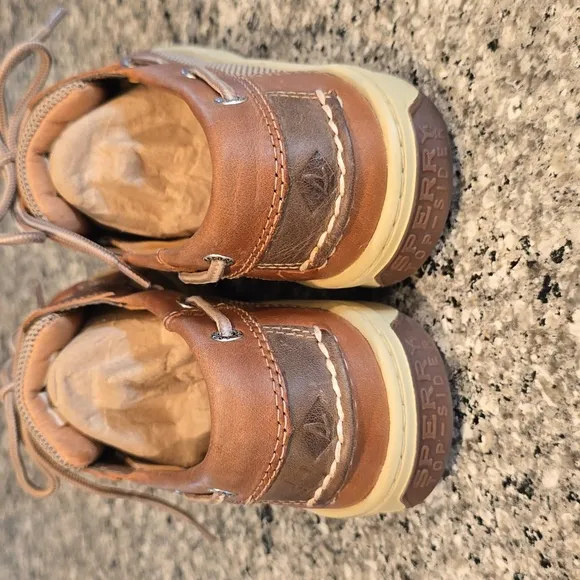 NWOT Speery Top Sider Tan Leather Boat Shoes