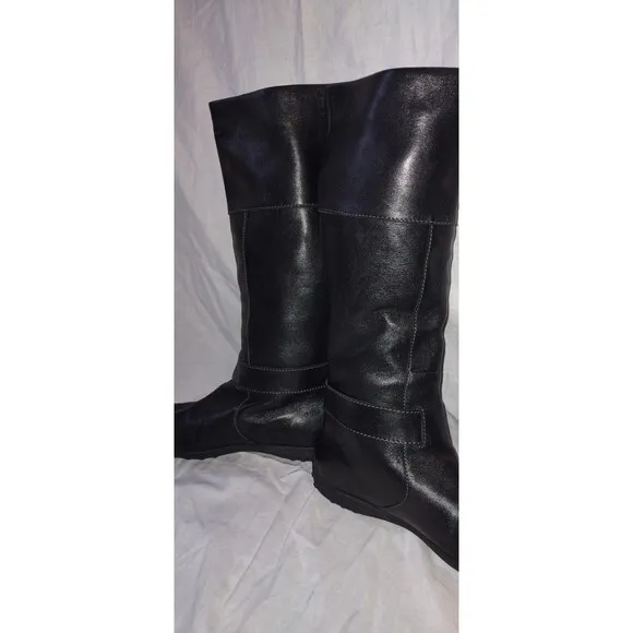 NWOT Tods Womens Leather Flat Buckle Detailed Knee High Boots Black