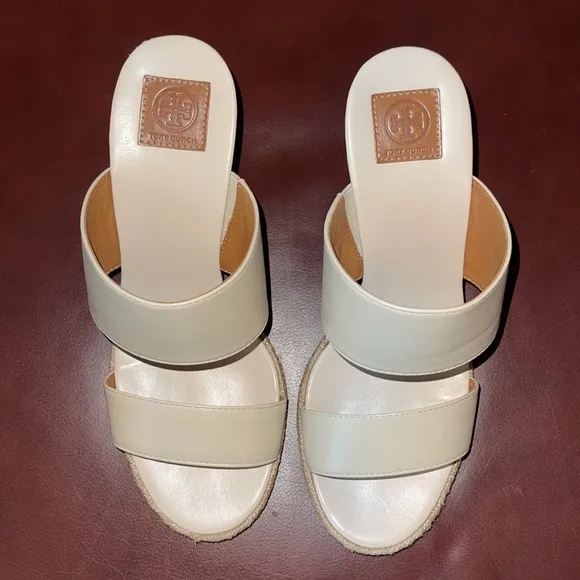 NWOT Tory Burch Raya Wedge Mules Size 7