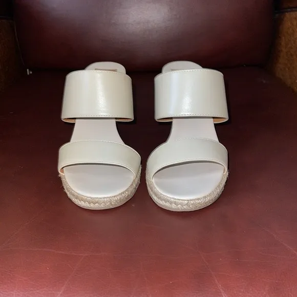 NWOT Tory Burch Raya Wedge Mules Size 7