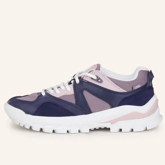 NWOT VANS Off The Wall  Unisex Sneakers AMZN TRAILHEAD lilac/purple old school