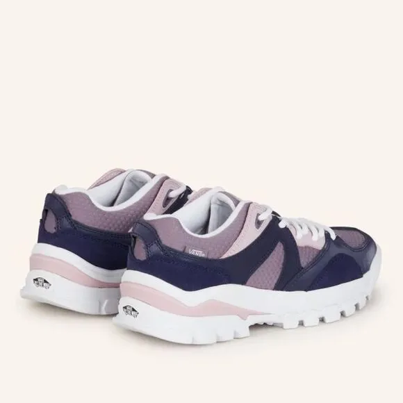NWOT VANS Off The Wall  Unisex Sneakers AMZN TRAILHEAD lilac/purple old school