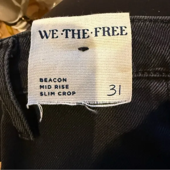 NWOT We The Free Jeans Womens Size 31 Beacon Mid Rise Slim Crop Washed Black