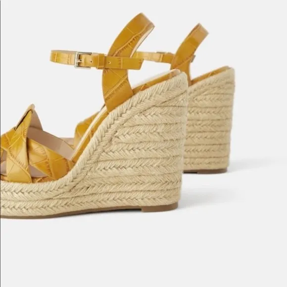 NWOT. Zara Mustard Espadrille Embossed Animal Print Wedges Sandals