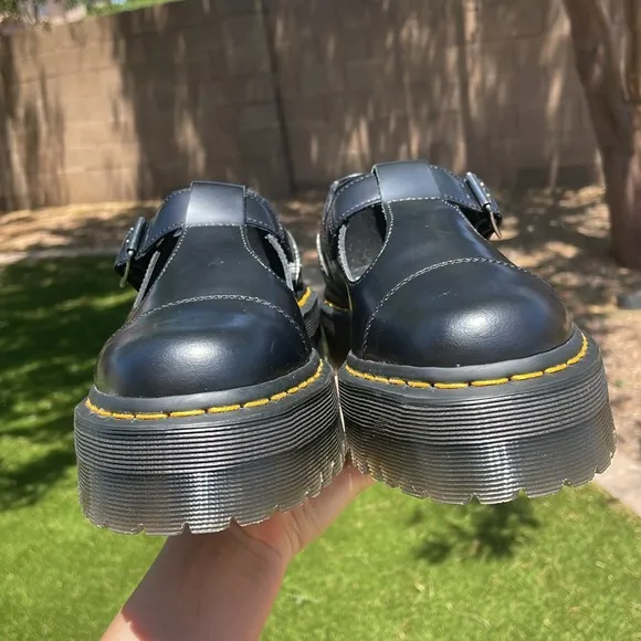 NWT DR MARTENS Bethan Polished Smooth Leather Platform Shoes!