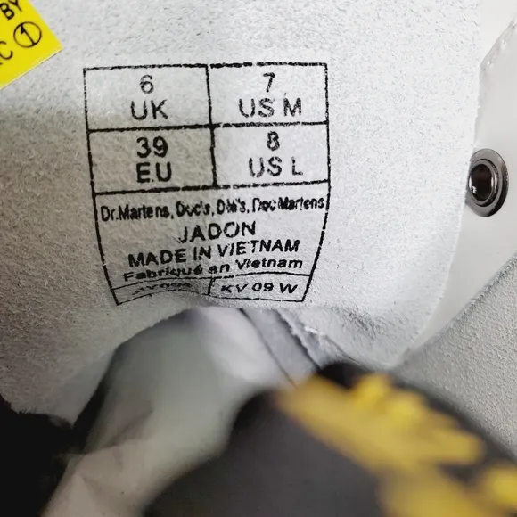NWT DR MARTENS Jadon White Leather 8-Eye Platform Boots Shoes Size 8