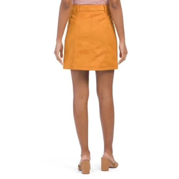 NWT French Connection Bahati Faux Suedette Mini Skirt in Golden Oak, Size 6