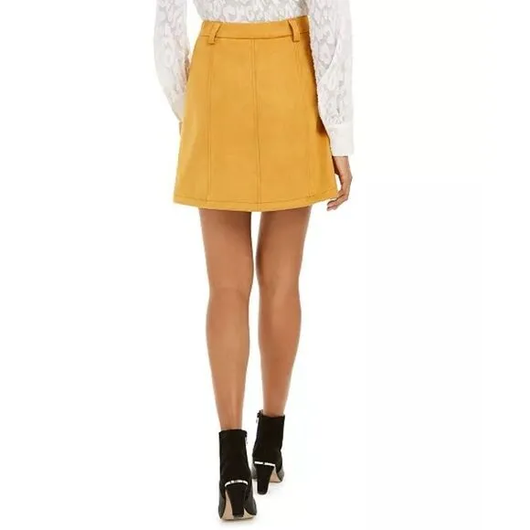 NWT French Connection Bahati Faux Suedette Mini Skirt in Golden Oak, Size 6