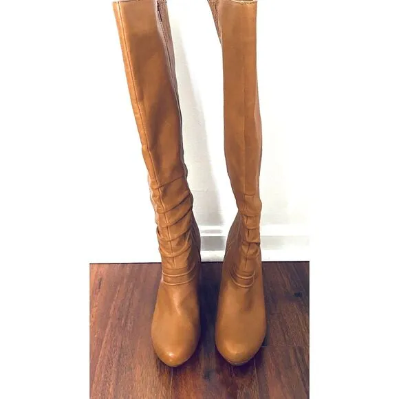NWT Le Chateau Camel Women's Zippered Tall Heeled Boots – Leather Upper Sz 10