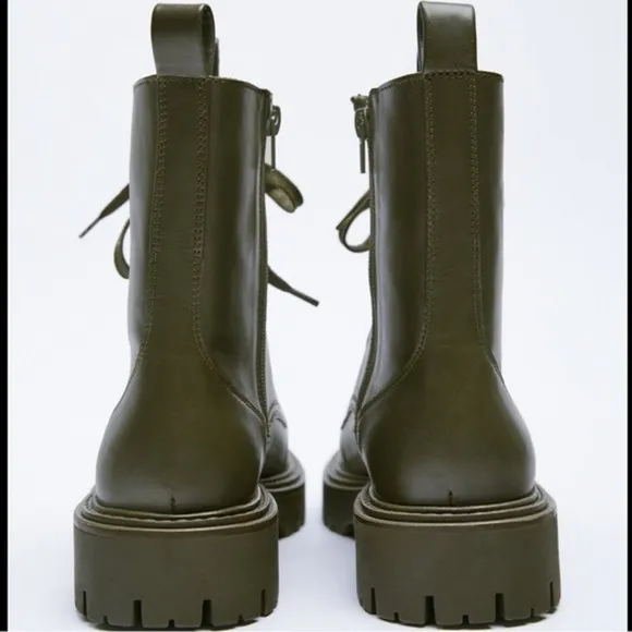 NWT leather lace up flat ankle boots