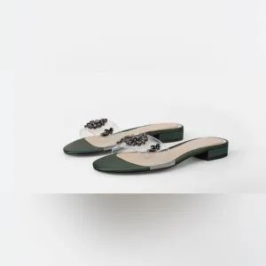 NWT Luxe Summer Spring Minimalist Zara Bejeweled Vinyl Flat Sandals/Shoes