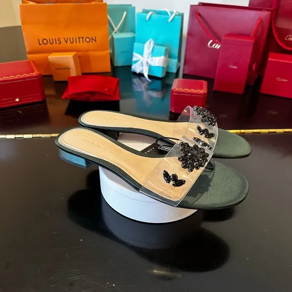NWT Luxe Summer Spring Minimalist Zara Bejeweled Vinyl Flat Sandals/Shoes