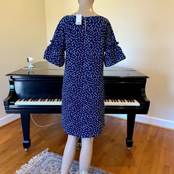 NWT Minimalist Spring Summer Banana Republic Puff Sleeves Shift Dress