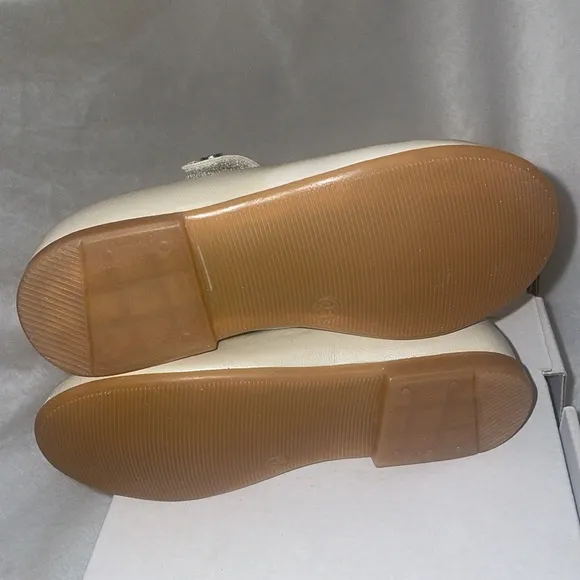NWT NATURINO OLYA Leather ballet flats in Beige