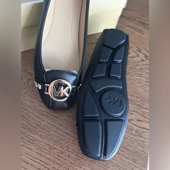 NWT! NEW! Michael Kors Fulton Studded Logo Moccasin Leather Flats Women Black