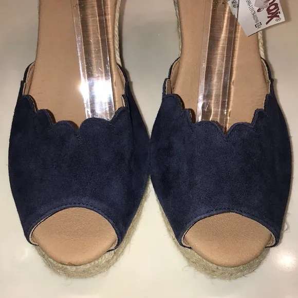 NWT Paseart Women’s Leather Suede Scallop Open Toe Ankle Strap Espadrille Wedges