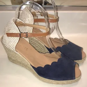 NWT Paseart Women’s Leather Suede Scallop Open Toe Ankle Strap Espadrille Wedges