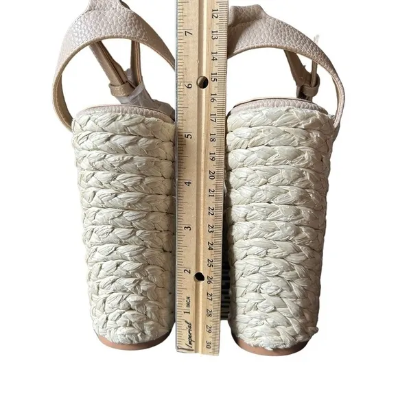 NWT Pretty Little Thing Nude Raffia Chunky Rope Ankle Strap Wedges Size 6