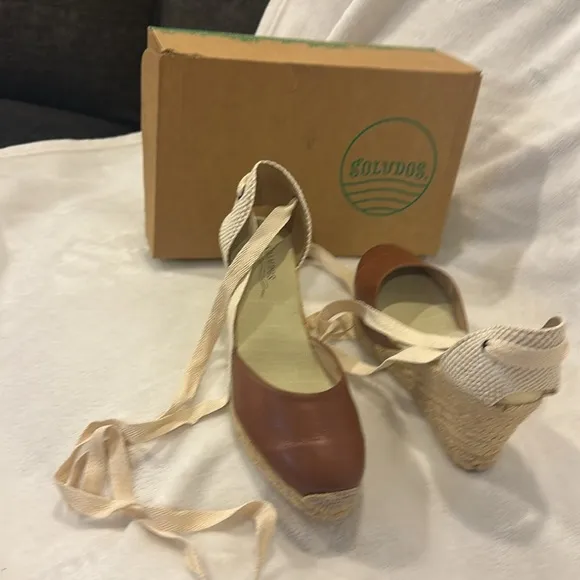 NWT Soludos Women's Espadrille Tall Wedge Leather Brown and Tan Size 10