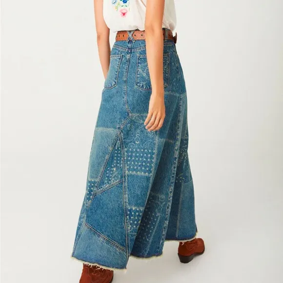 NWT SPELL ROAD TRIP DENIM MAXI SKIRT in Bandana size medium