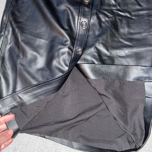 NWT Veronica Beard Vegan Leather Skirt
