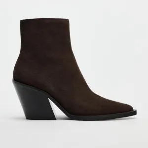 NWT. Zara Brown Split Leather Heeled Suede Heeled Cowboy Ankle Boots. Size 5.