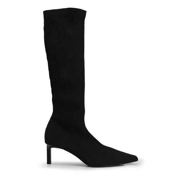 NWT- Zara ribbed fabric heeled boots- S