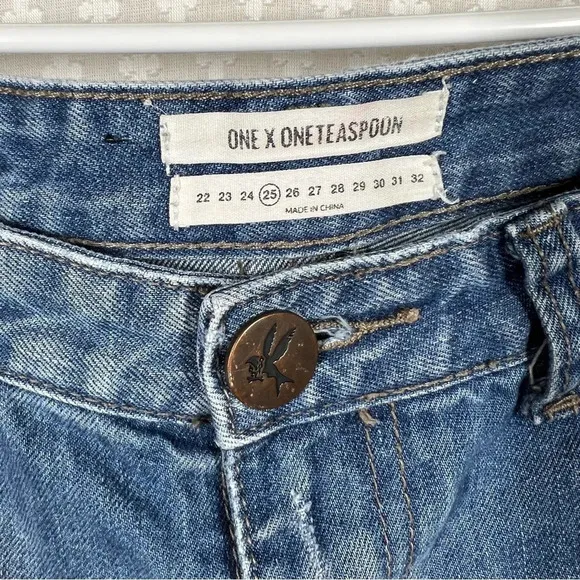 One Teaspoon Freebirds Low Rise Rigid Skinny Leg Distressed Grunge Jeans