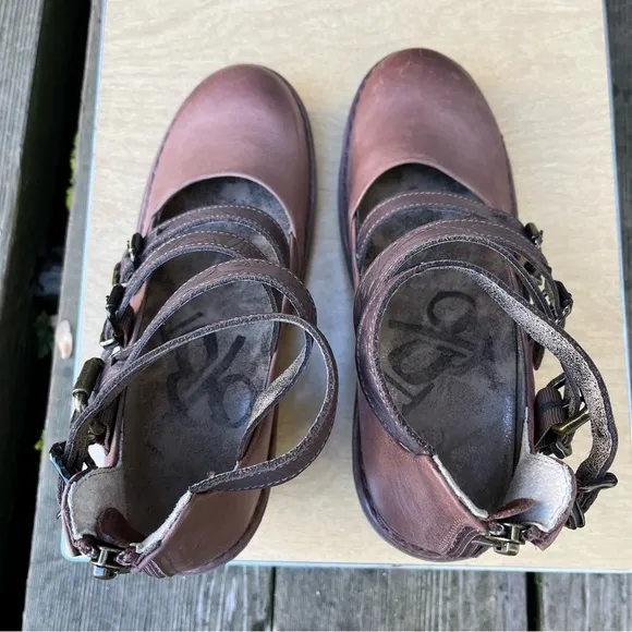 OTBT Acorn Biker Leather Wedge Shoes Sz 7.5M