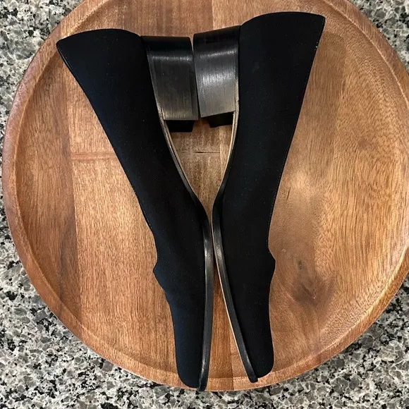 Oval Room Collection Pumps Black Block Heel Classic Vintage Pointed Toe✨EUC✨