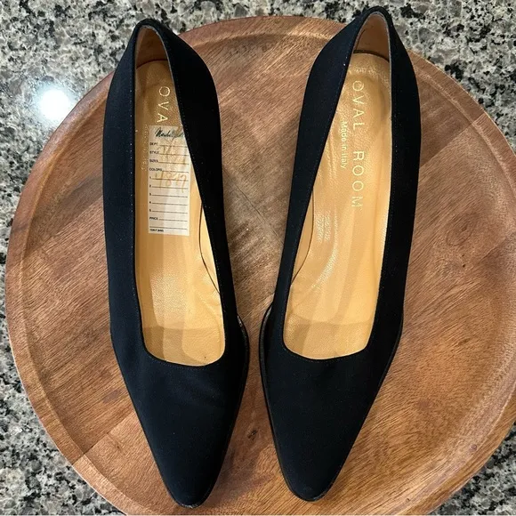Oval Room Collection Pumps Black Block Heel Classic Vintage Pointed Toe✨EUC✨